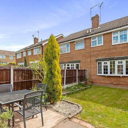 Bright & Spacious With Garden & Parking Nottingham Exteriör bild
